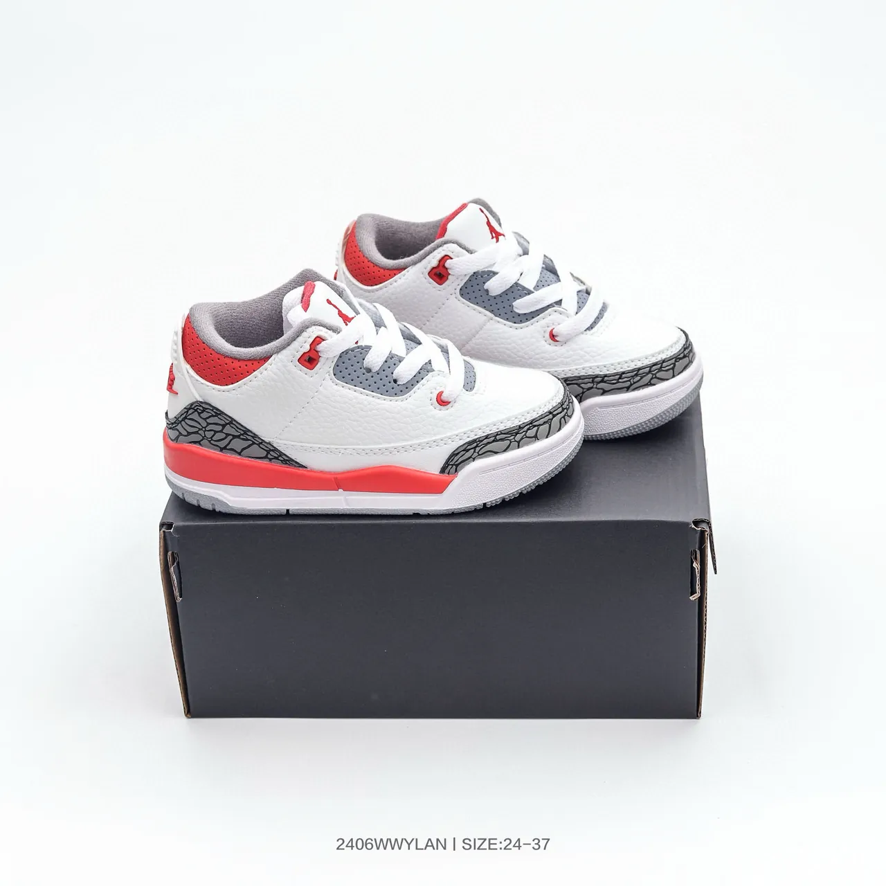 Air Jordan 3 बच्चों के सफ़ेद नारंगी एलिफ़ेंट प्रिंट बास्केटबॉल जूते 21