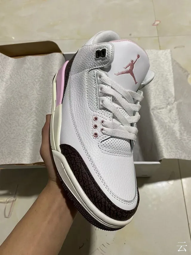 Air Jordan 3 White Brown Pink Elephant Print Basketball Shoes 2