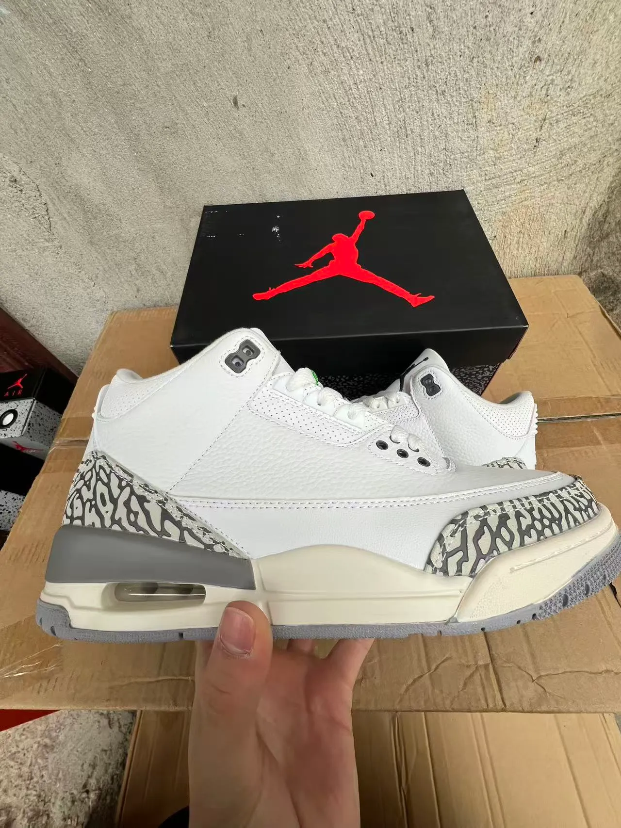 Air Jordan 3 White Elephant Print Basketball Shoes 7