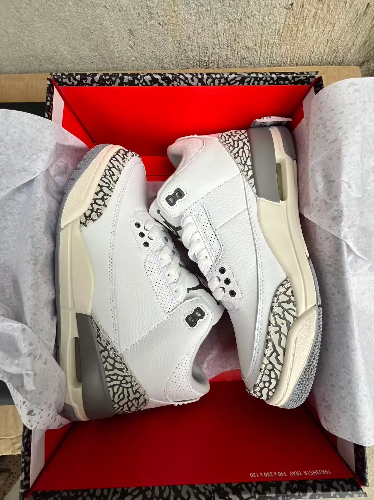 Air Jordan 3 White Elephant Print Basketball Shoes 9