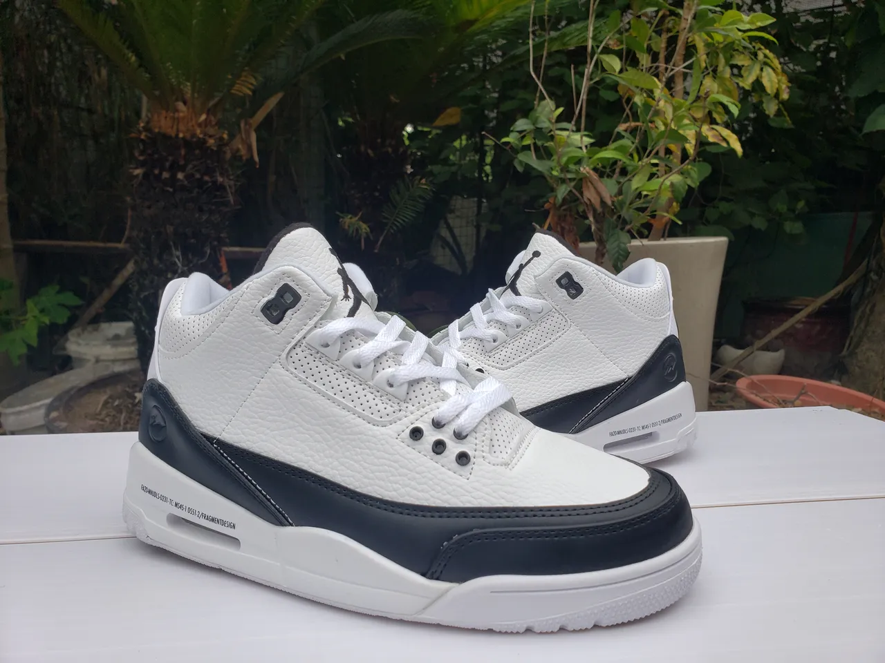 Air Jordan 3 White Navy Basketball Shoes 2
