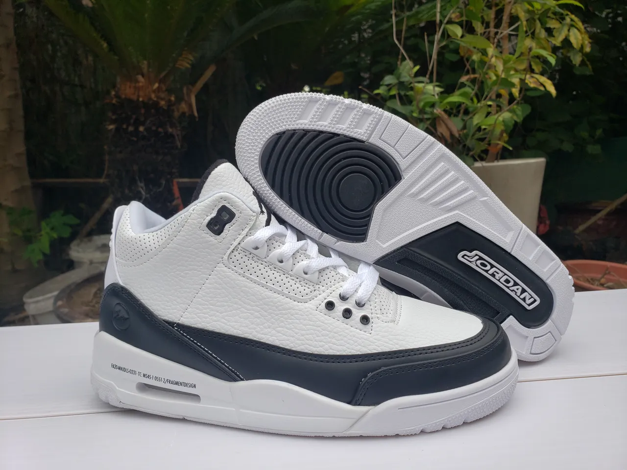 Air Jordan 3 White Navy Basketball Shoes 5