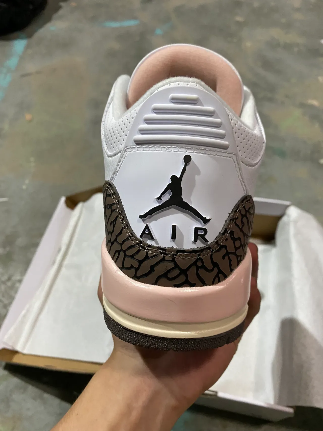 Air Jordan 3 Chaussures de basketball Blanc Éléphant rose 6