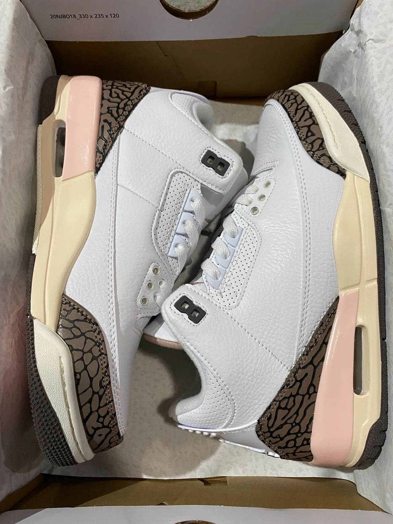 Air Jordan 3 Chaussures de basketball Blanc Éléphant rose 7