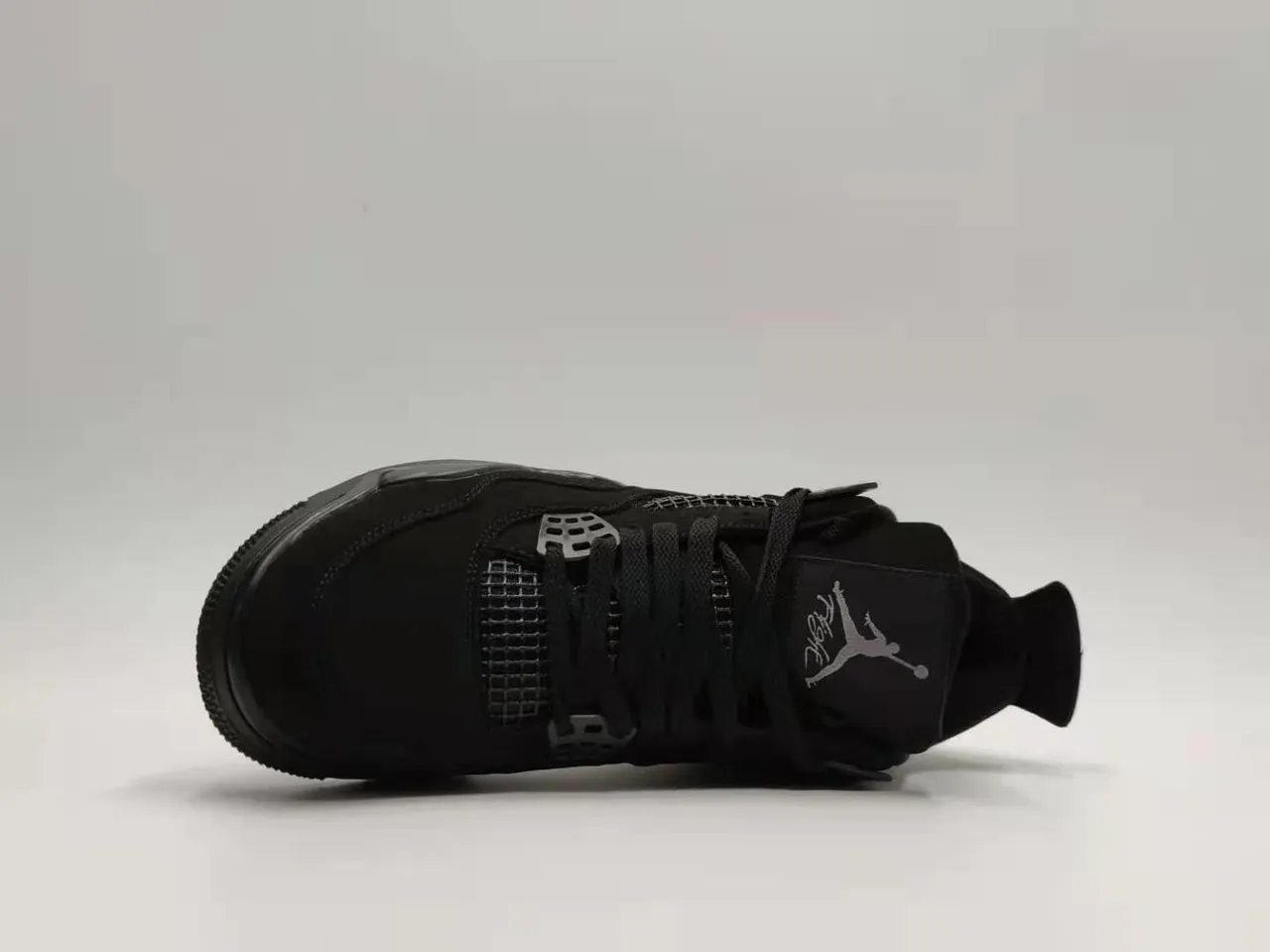 Tênis de basquete Air Jordan 4 preto monocromático 5