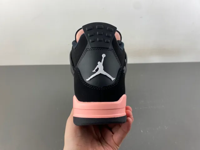 Tênis de basquete Air Jordan 4 preto e ouro rosa 4