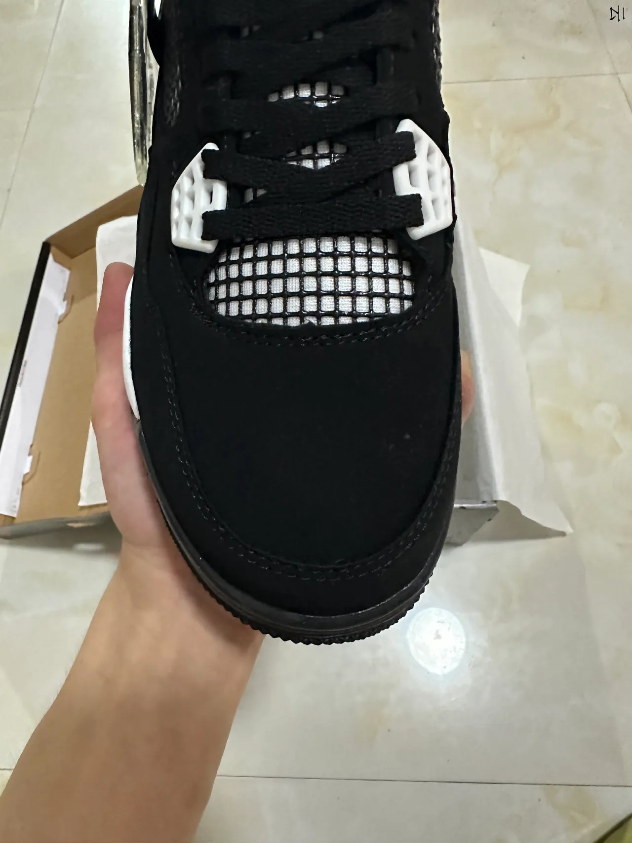 Air Jordan 4 Black White Basketball Shoes 3