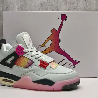 Air Jordan 4 渐变 Mesh 高帮篮球鞋