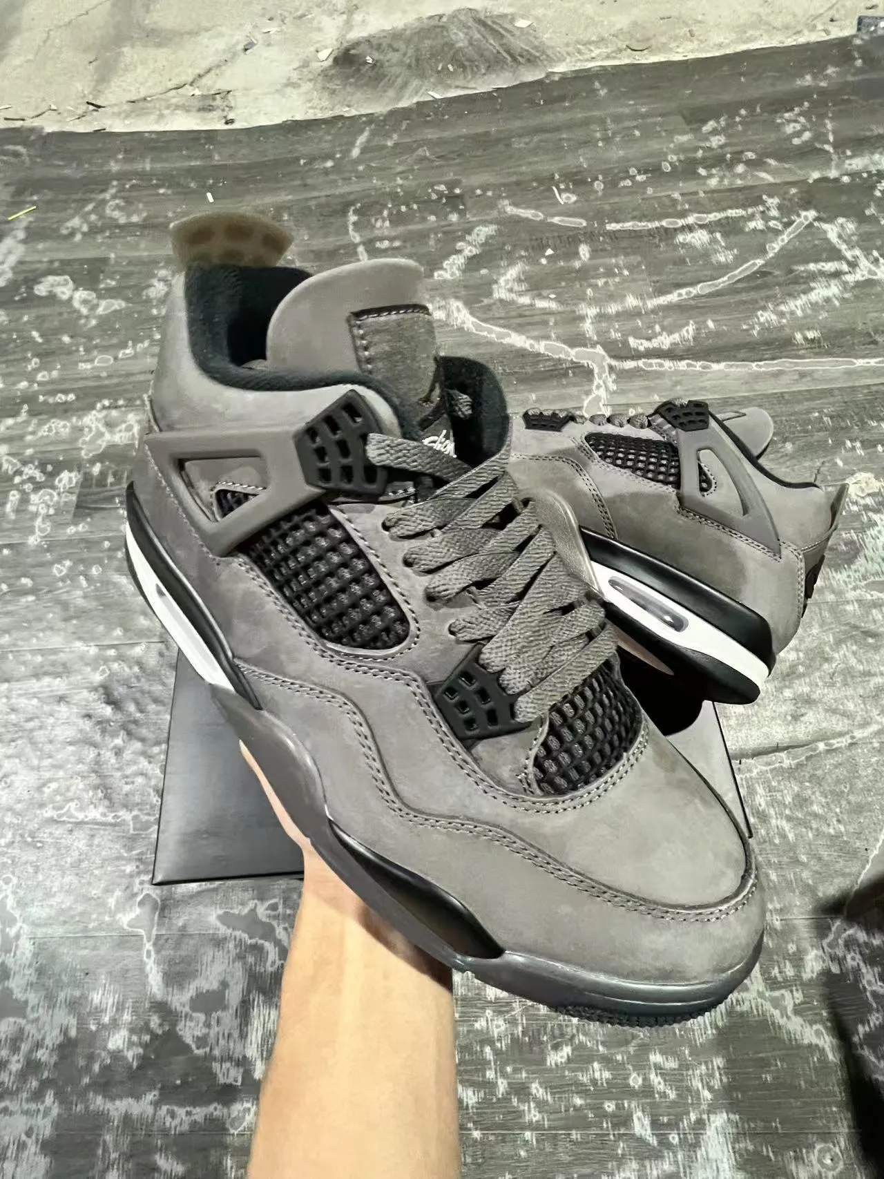 Zapatillas de baloncesto Air Jordan 4 gris negro blanco 2