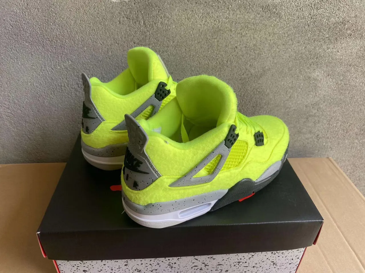 Air Jordan 4 Neon Yellow Gray Speckle Basketball Shoes 5