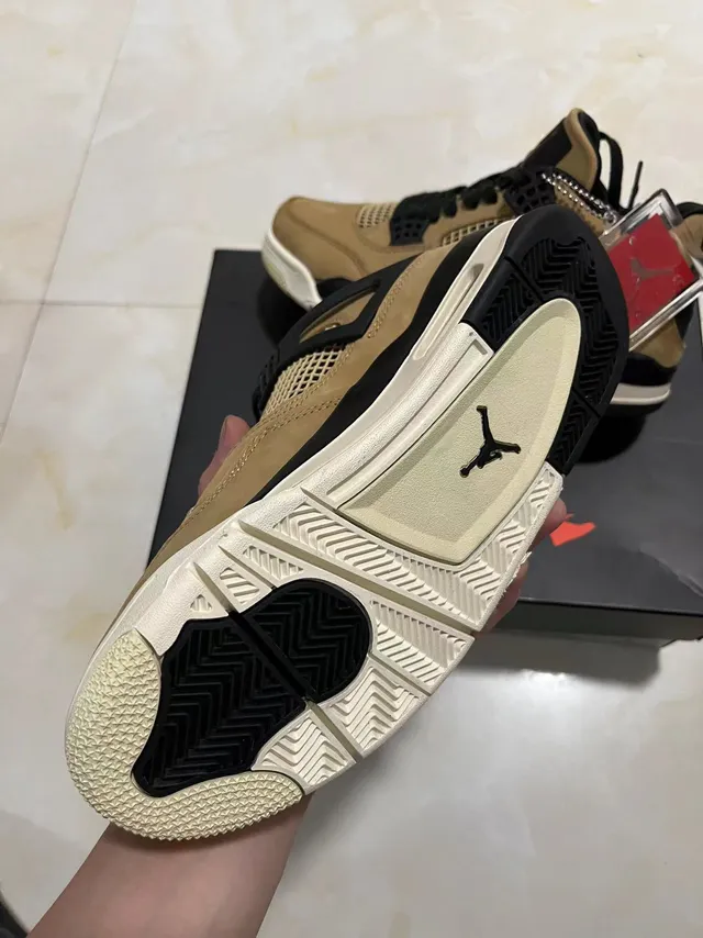 Air Jordan 4 Tan Black Off-White Basketball Shoes 4