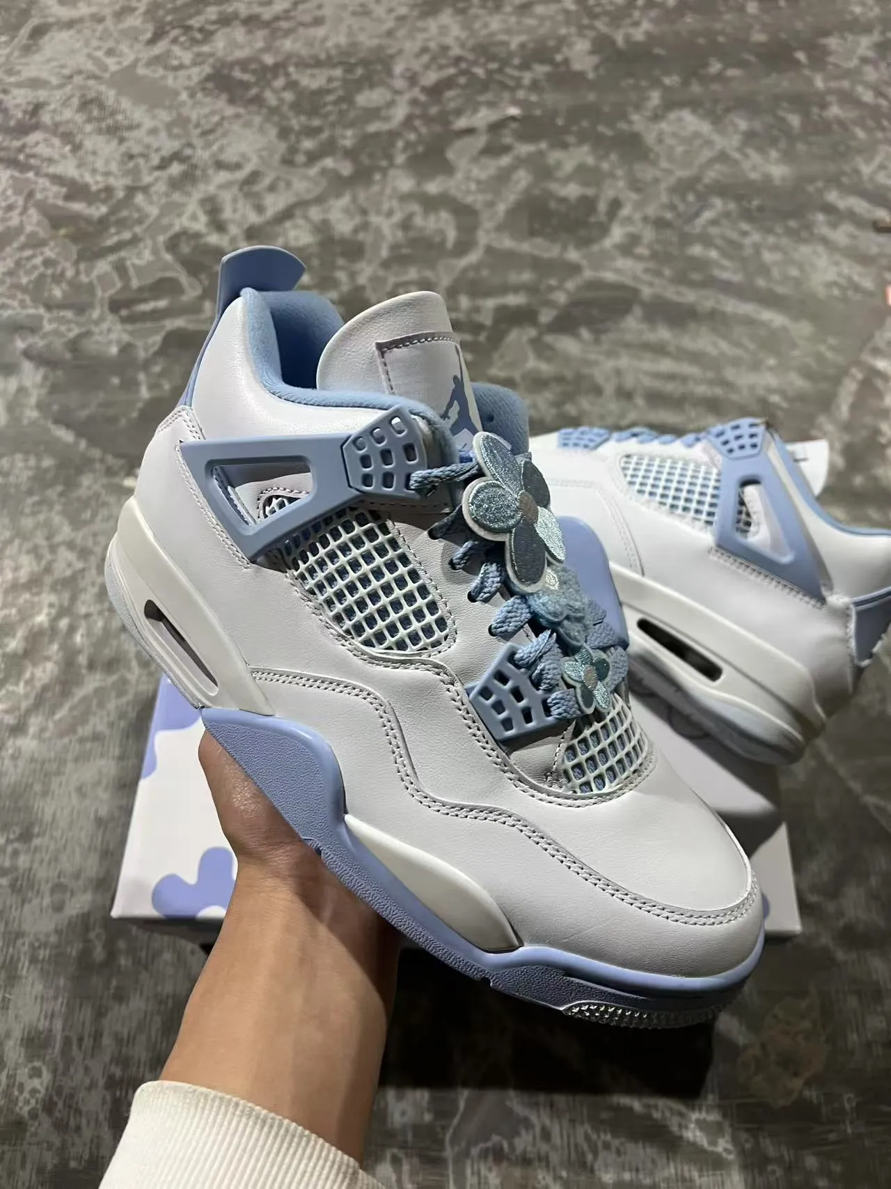 Air Jordan 4 White and Powder Blue Basketball Shoes 2