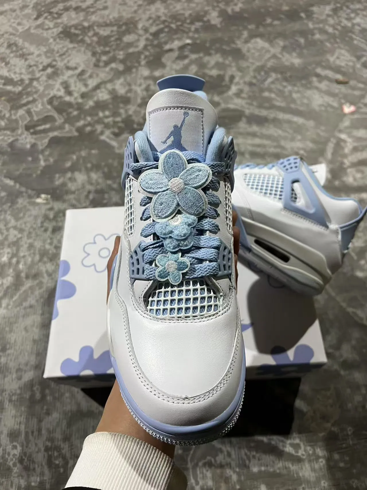 Air Jordan 4 White and Powder Blue Basketball Shoes 3