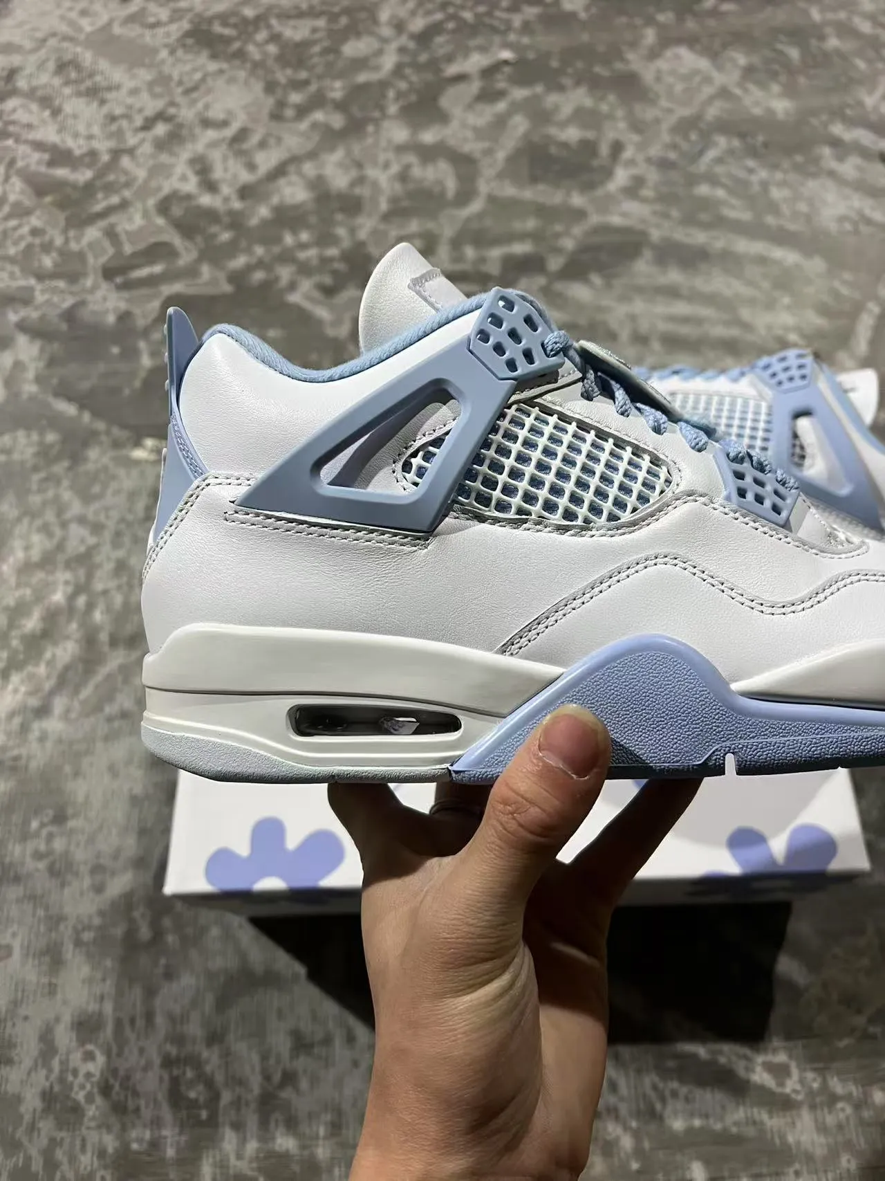 Air Jordan 4 White and Powder Blue Basketball Shoes 7
