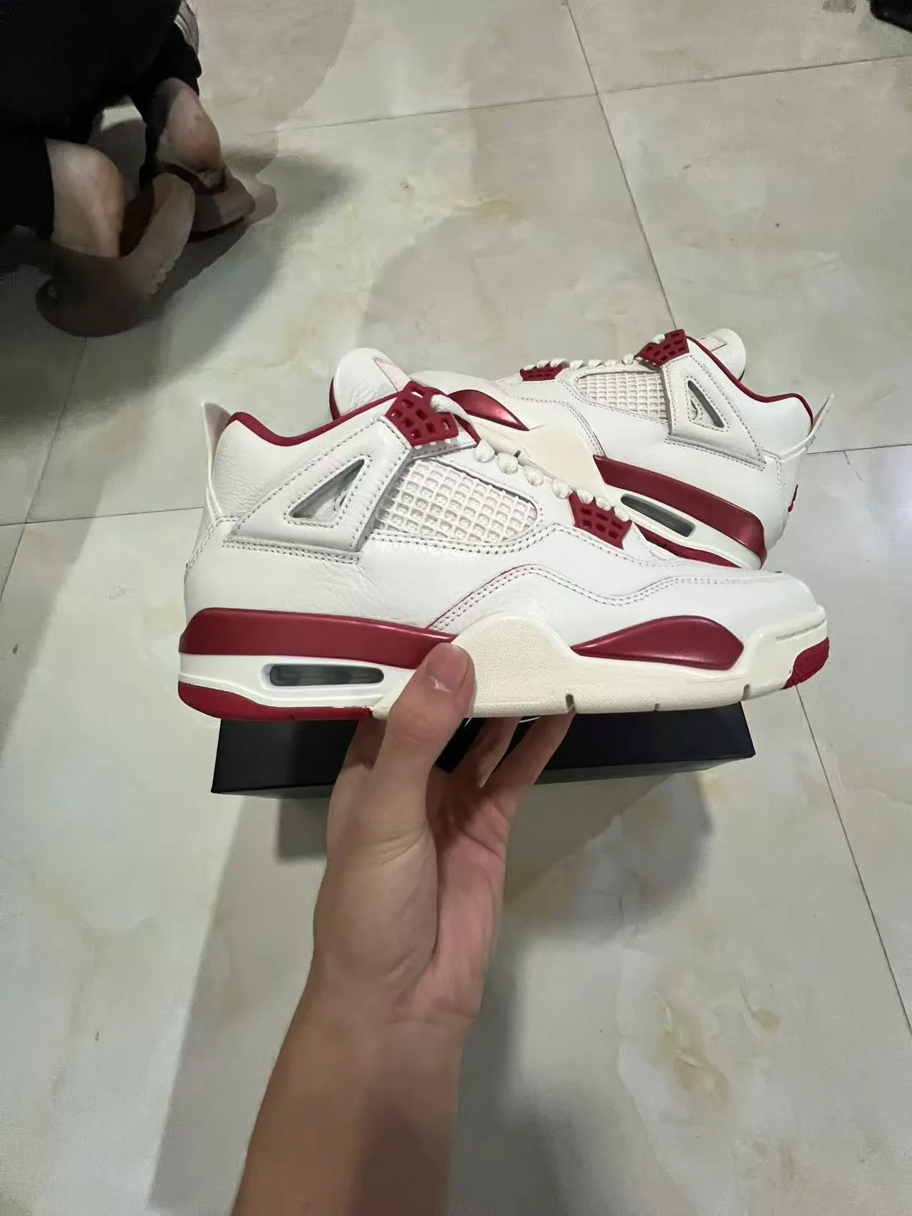 Air Jordan 4 White and Red Basketball Shoes 6