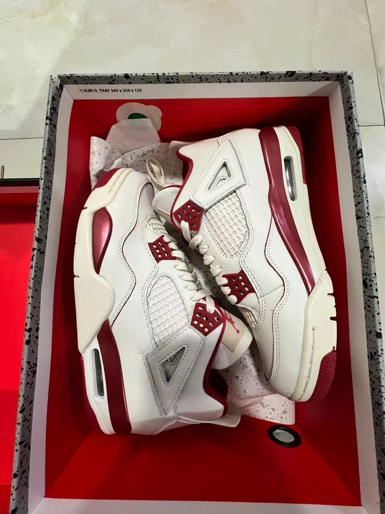 Air Jordan 4 White and Red Basketball Shoes 8