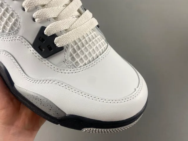 Air Jordan 4 White Cement Basketball Shoes 2
