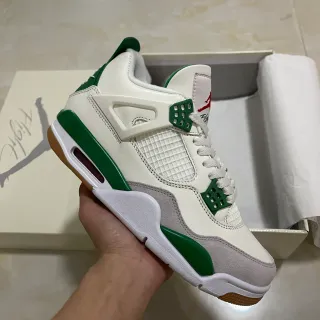 Air Jordan 4 White Green Basketball Shoes