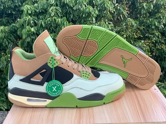 Chaussures de basketball Air Jordan 4 blanc vert lime beige noir 2