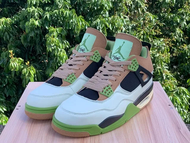Chaussures de basketball Air Jordan 4 blanc vert lime beige noir 4
