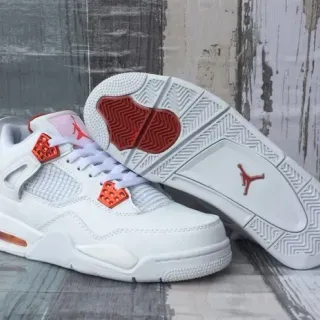 Air Jordan 4 白橙色篮球鞋