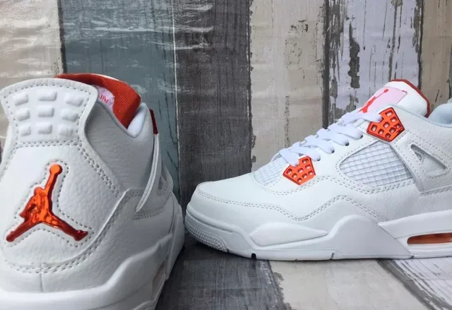 Air Jordan 4 Branco e Laranja Tênis de Basquete 6