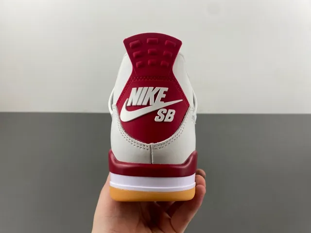 Air Jordan 4 White Red Gum Basketball Shoes 4
