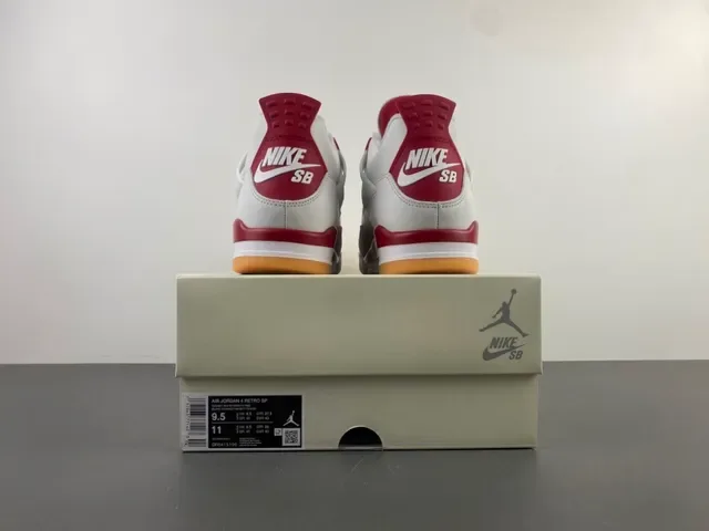 Air Jordan 4 White Red Gum Chaussures de Basketball 17