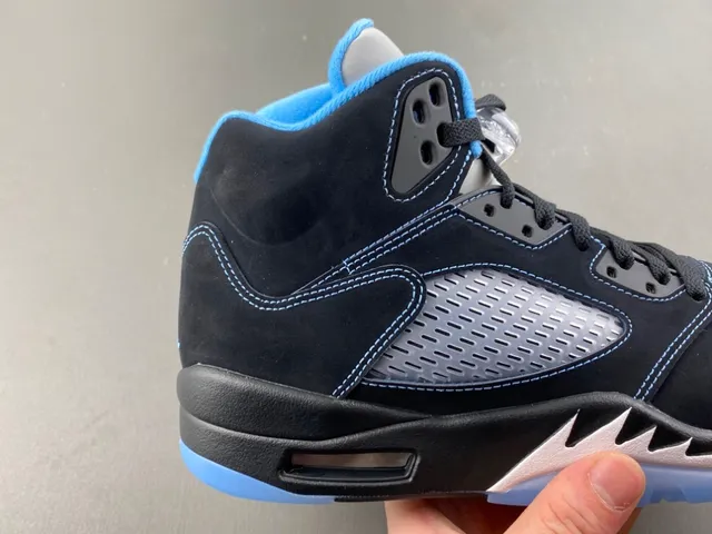 Air Jordan 5 Black Light Blue Basketball Shoes 3