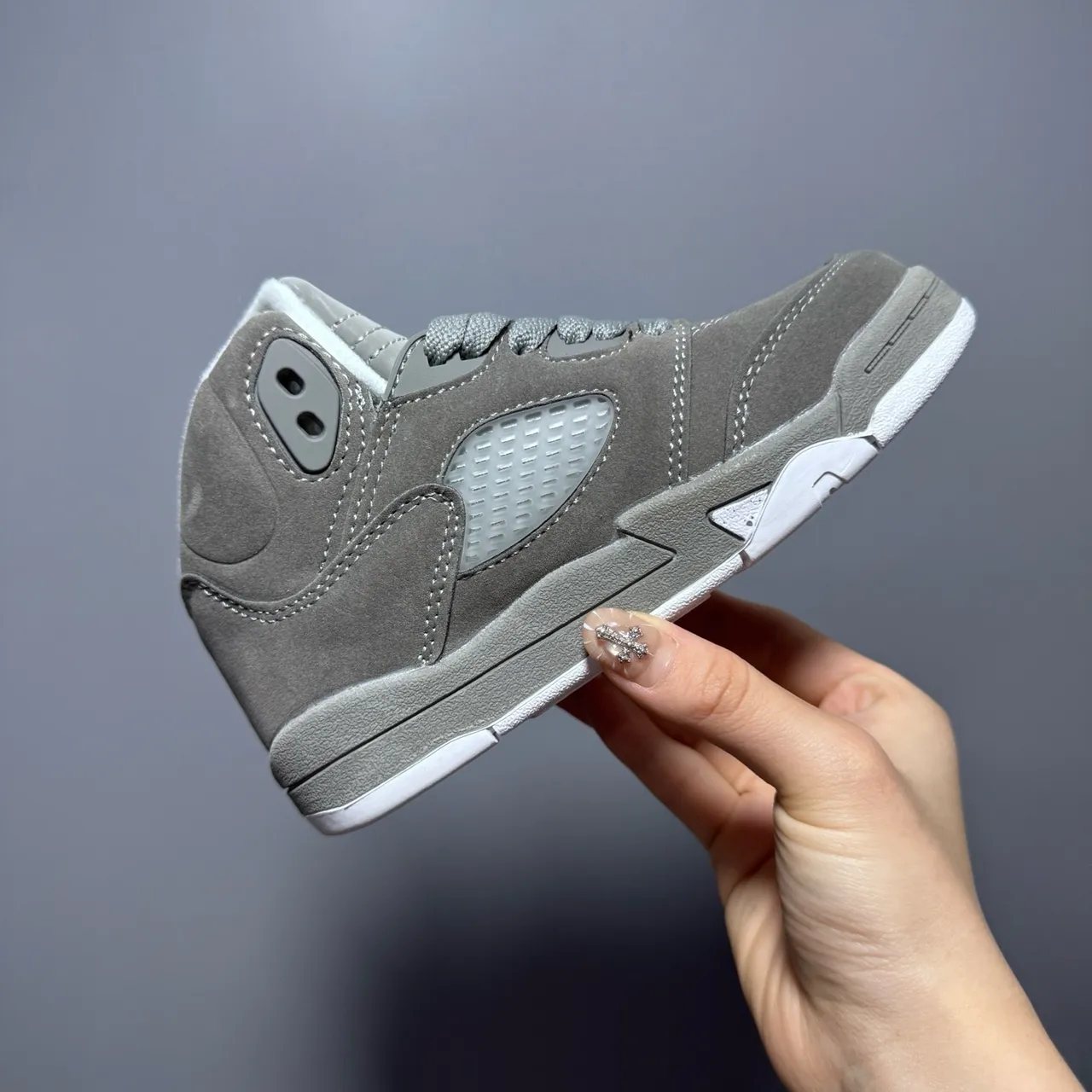 Air Jordan 5 Noir Blanc Rouge Chaussures de basketball pour enfant 17