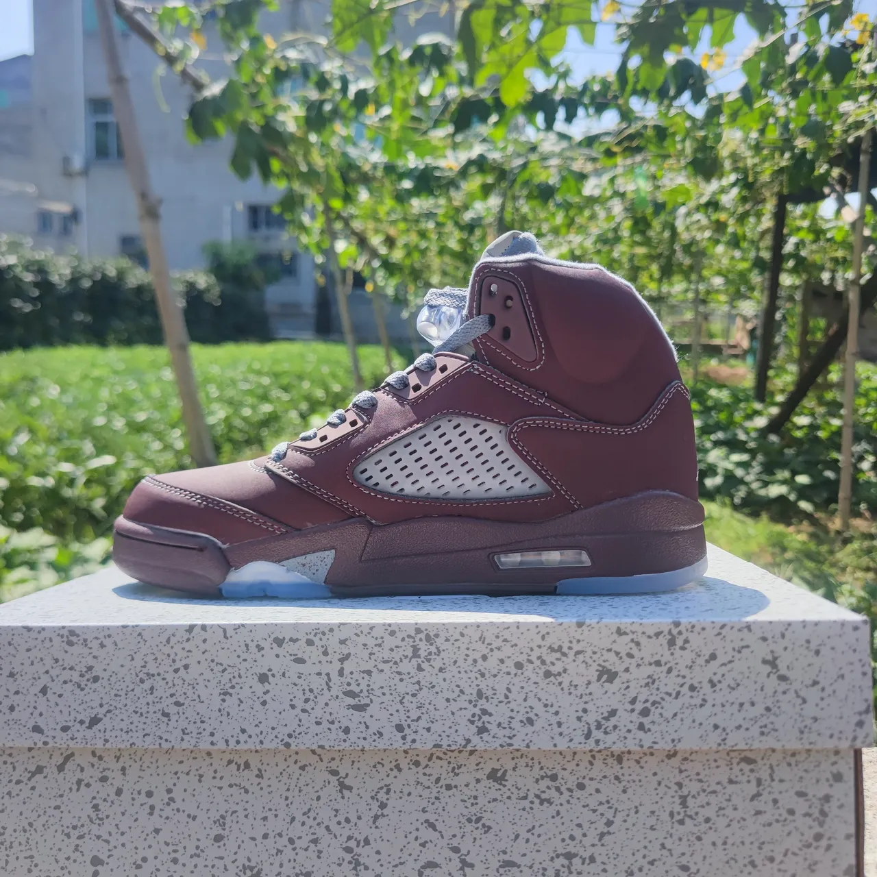 Air Jordan 5 Burgundy White Perforated Mesh Basketball Shoes 3