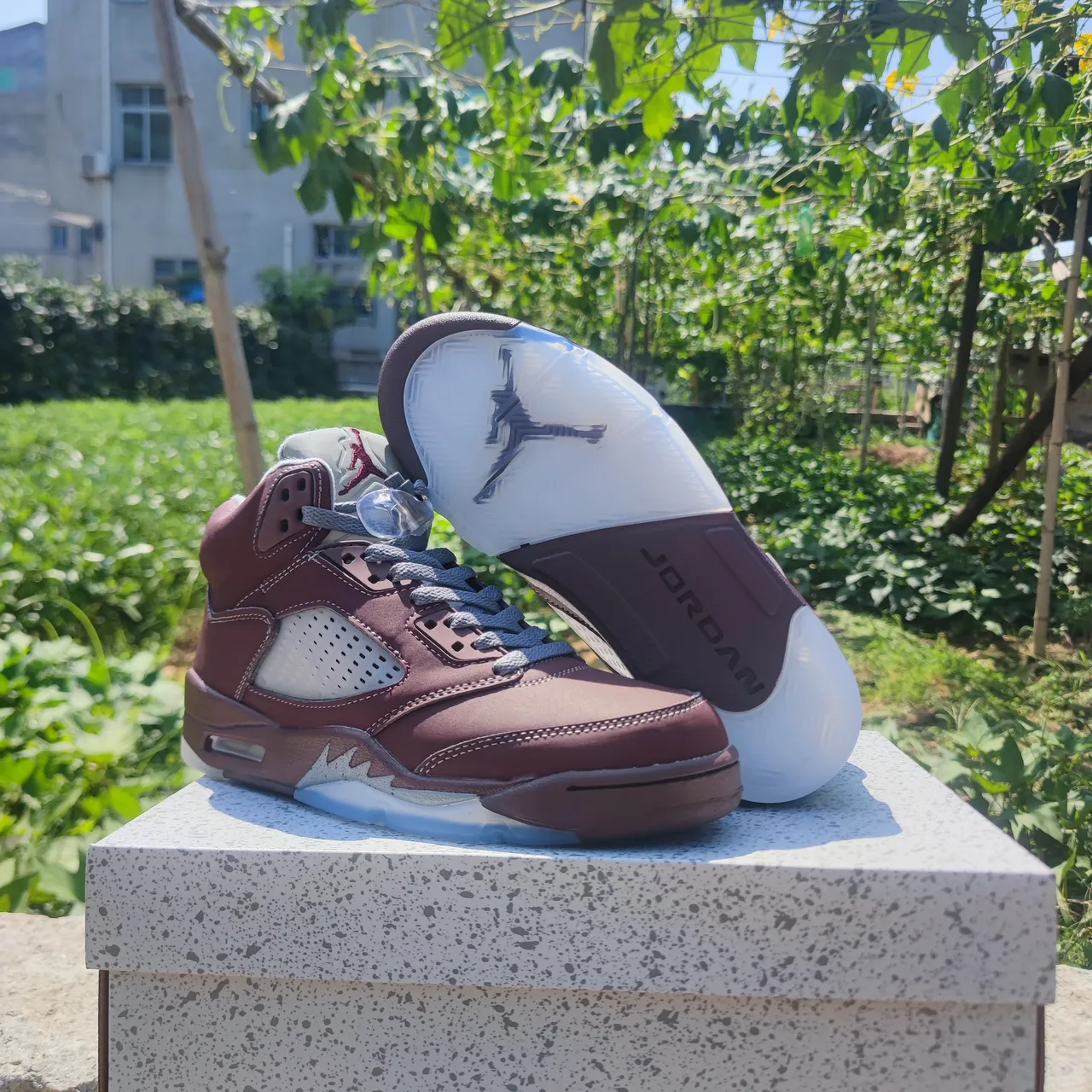 Air Jordan 5 Burgundy White Perforated Mesh Basketball Shoes 4