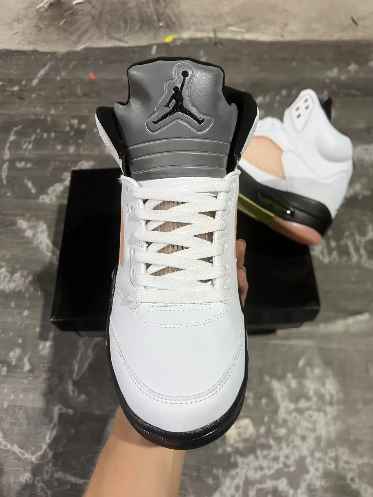 Air Jordan 5 Sapatos de Basquete Branco Preto Verde Lima 3