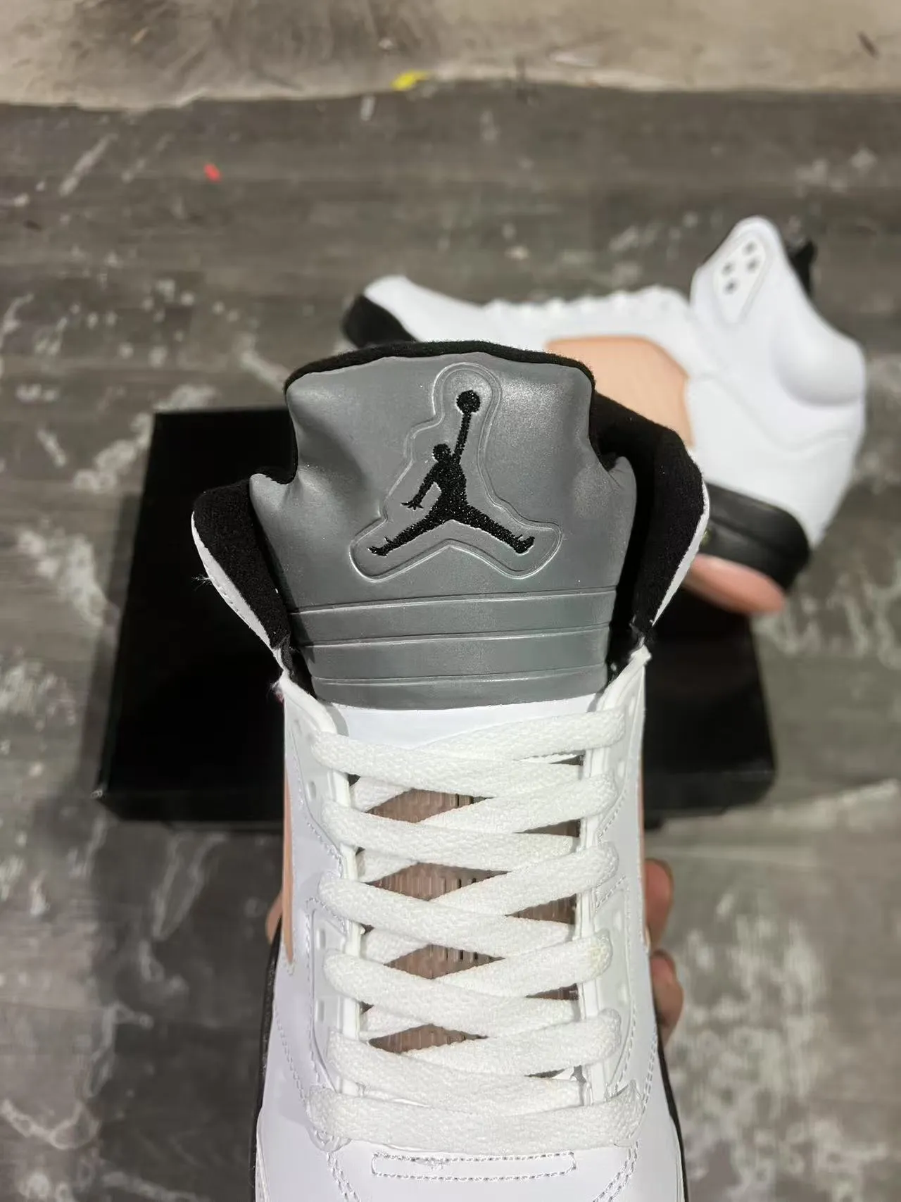 Air Jordan 5 Sapatos de Basquete Branco Preto Verde Lima 4