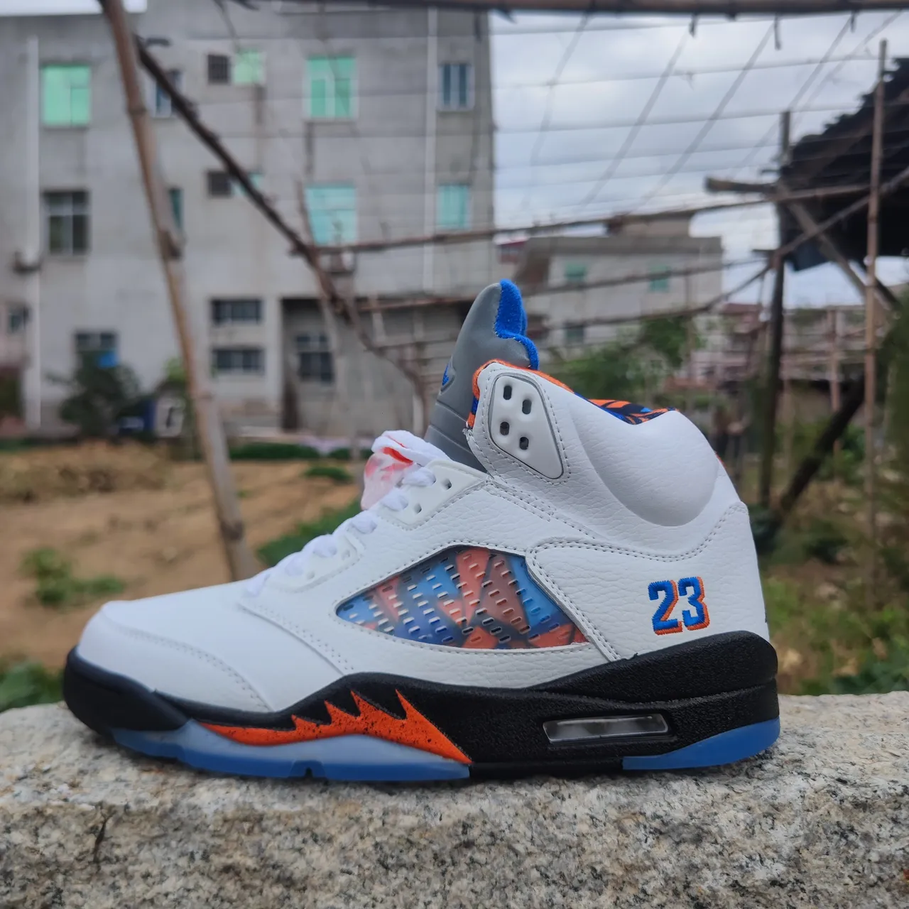 Air Jordan 5 White Blue Orange Black Basketball Shoes 3