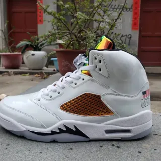 Air Jordan 5 White Gold Iridescent Basketball Shoes
