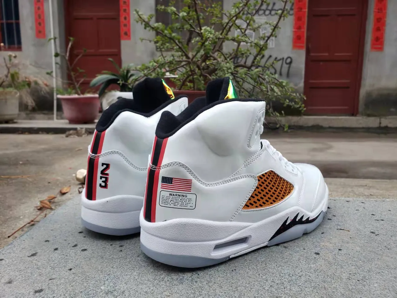 Air Jordan 5 White Gold Iridescent Basketball Shoes 3