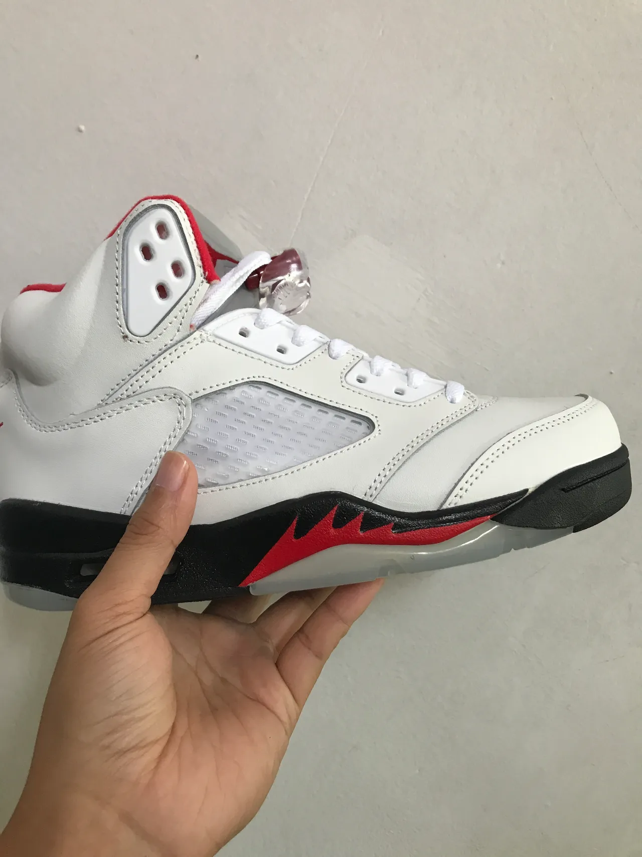 Air Jordan 5 White Red Black Basketball Shoes 3