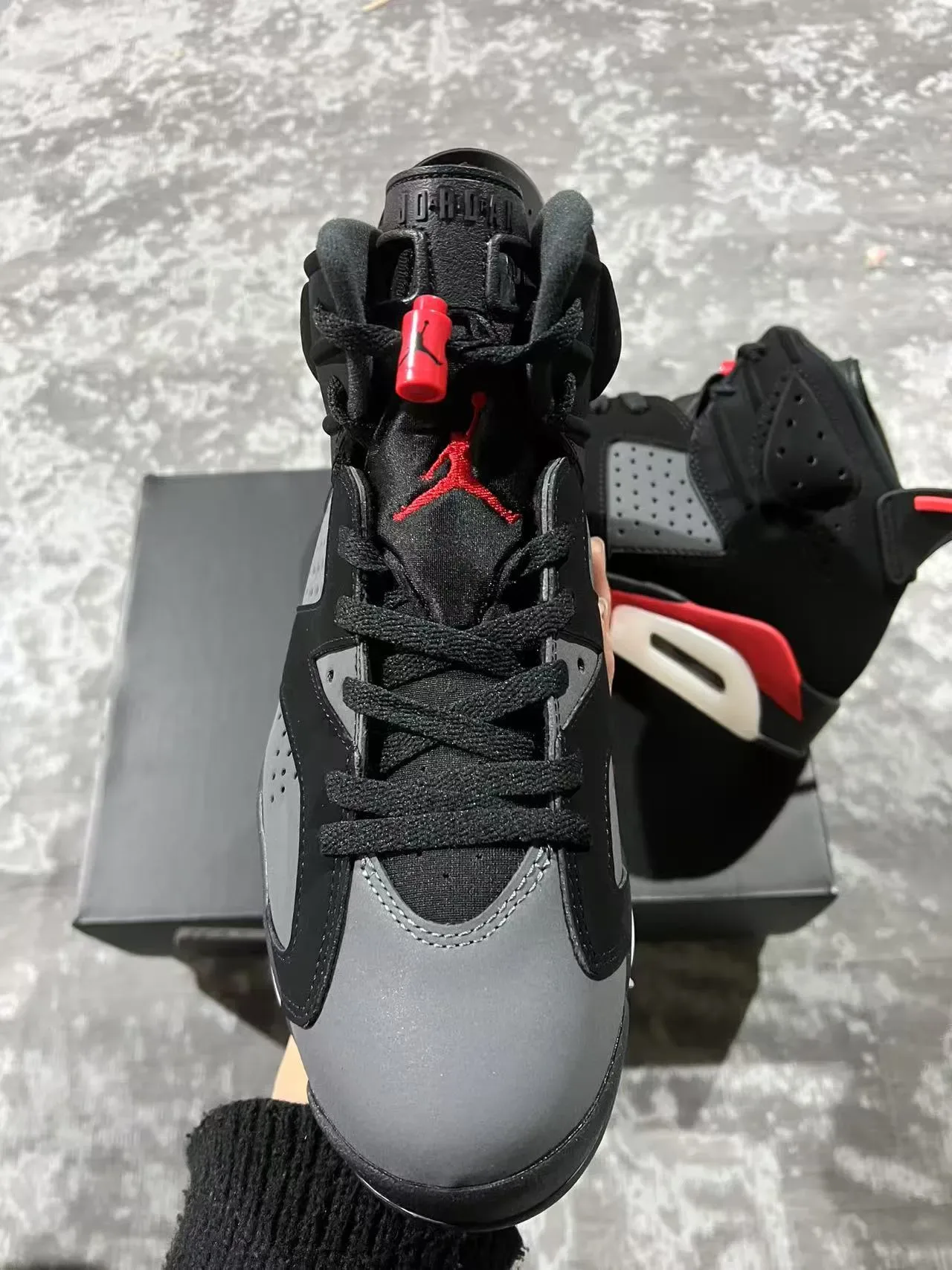 Air Jordan 6 Chaussures de Basketball Noir Rouge Gris 3