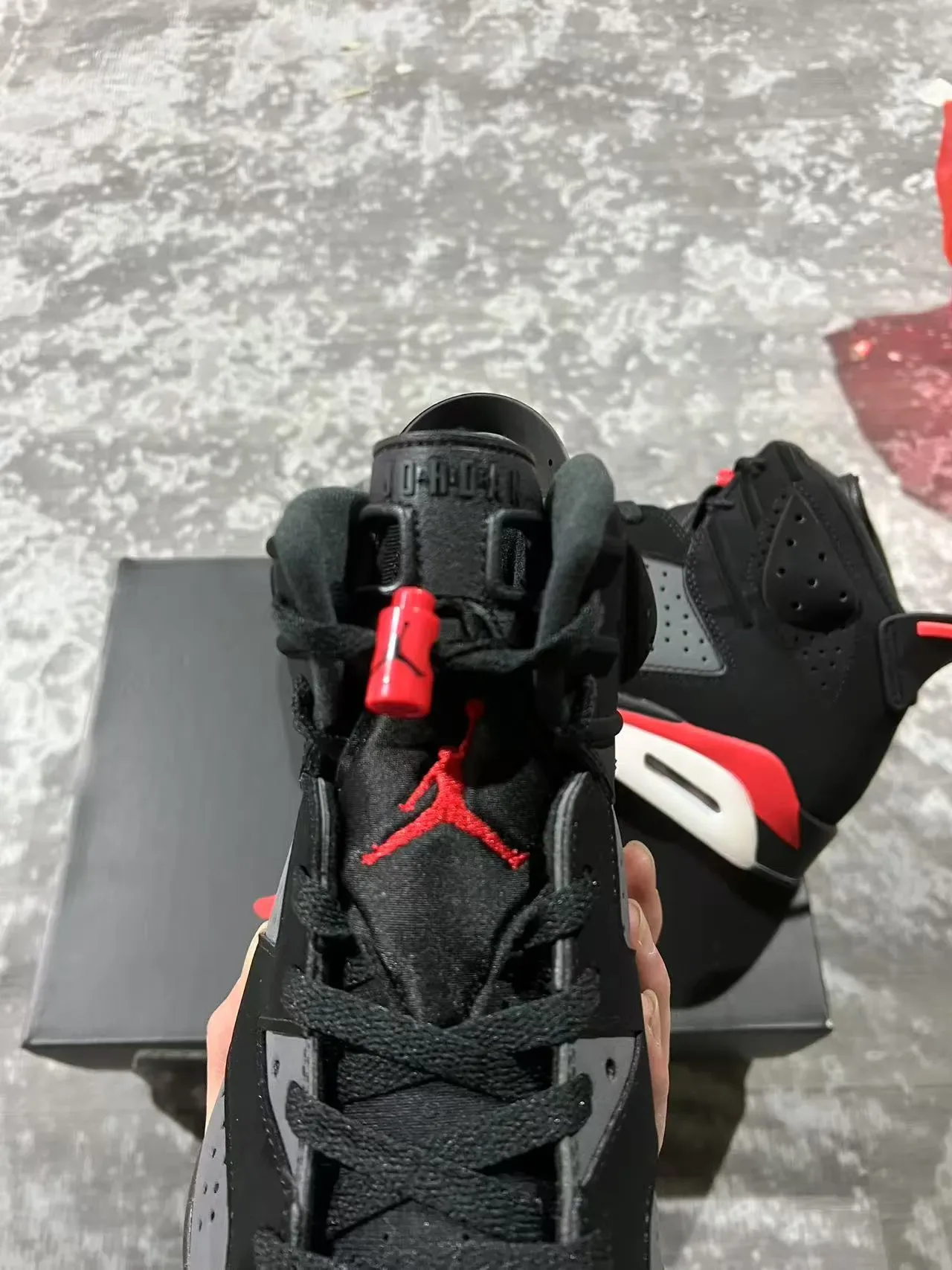 Air Jordan 6 Chaussures de Basketball Noir Rouge Gris 4
