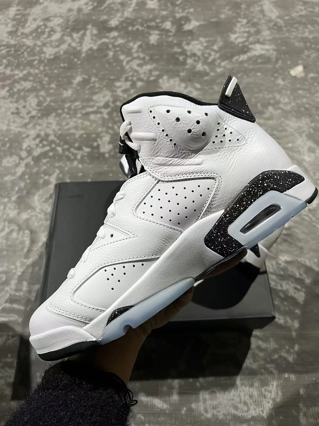 Air Jordan 6 White Black Speckle Basketball Shoes 5