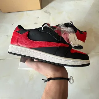 Air Jordan Black Red Low-Top Leather Upper Basketball Shoes