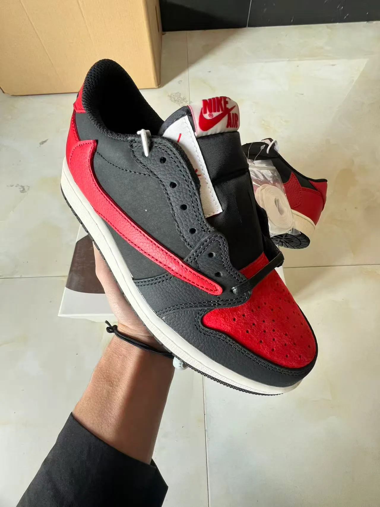 Air Jordan Black Red Low-Top Leather Upper Basketball Shoes 2
