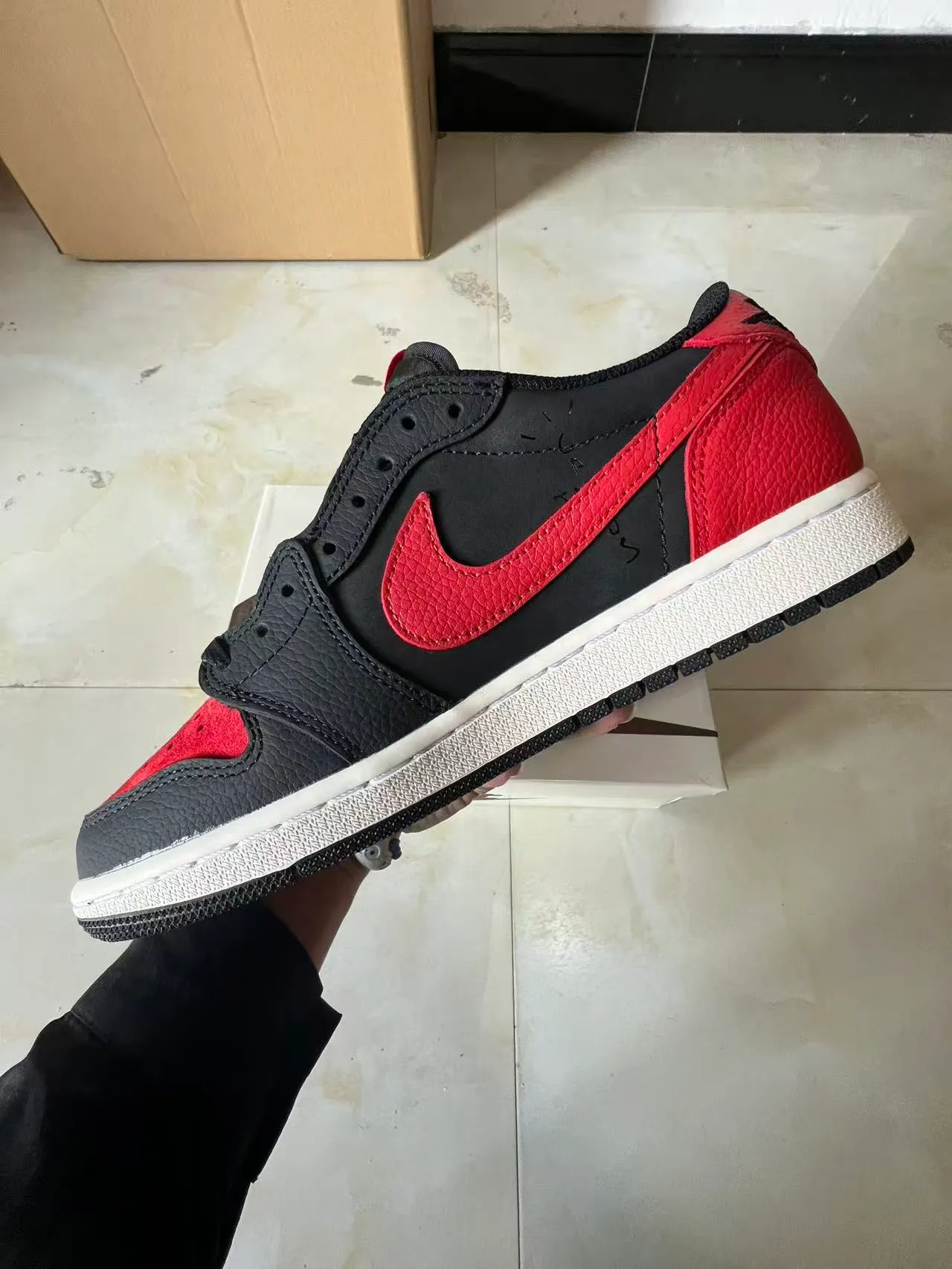 Air Jordan Black Red Low-Top Leather Upper Basketball Shoes 4
