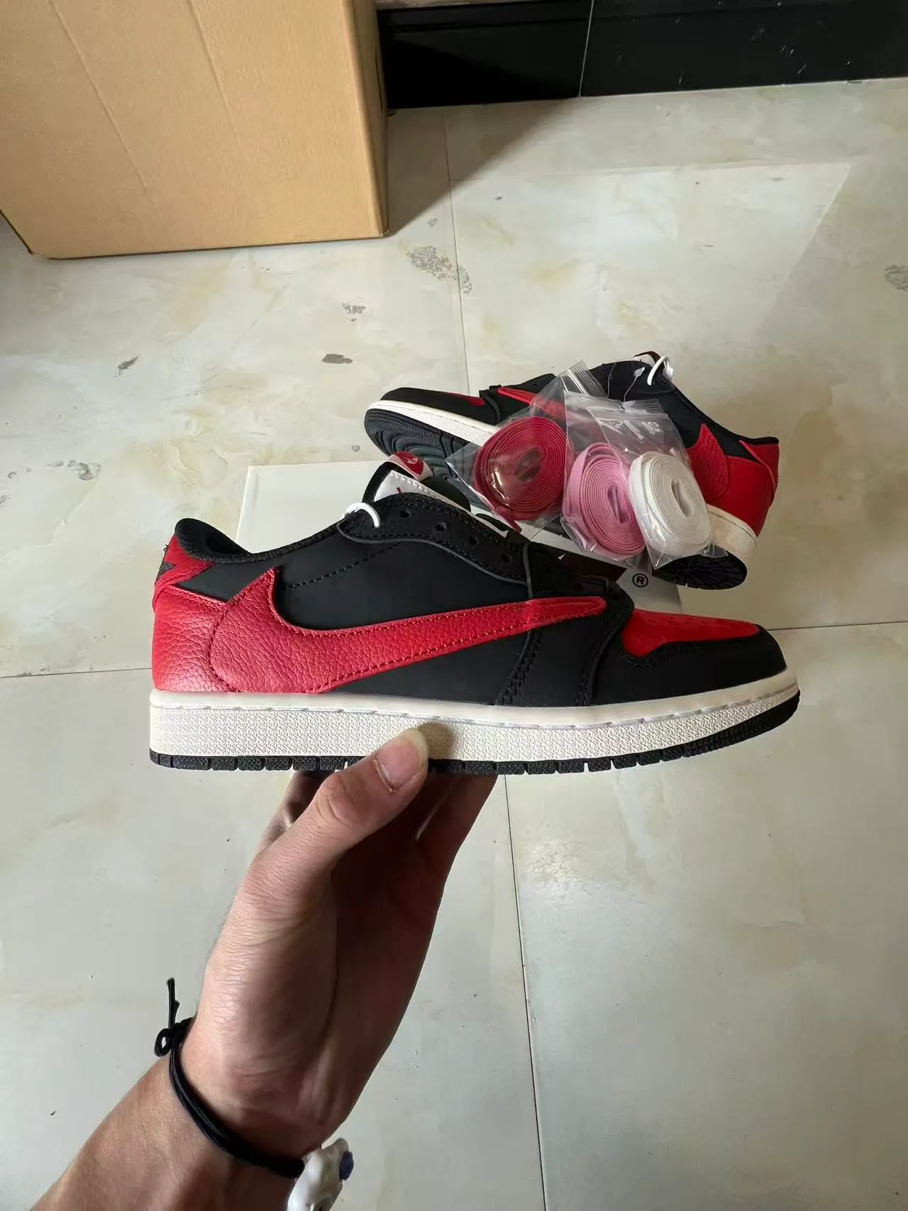 Air Jordan Black Red Low-Top Leather Upper Basketball Shoes 6