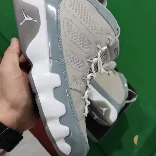 Air Jordan Gray White High-Top Perforated Diamond-Panel Upper Basketball Shoes