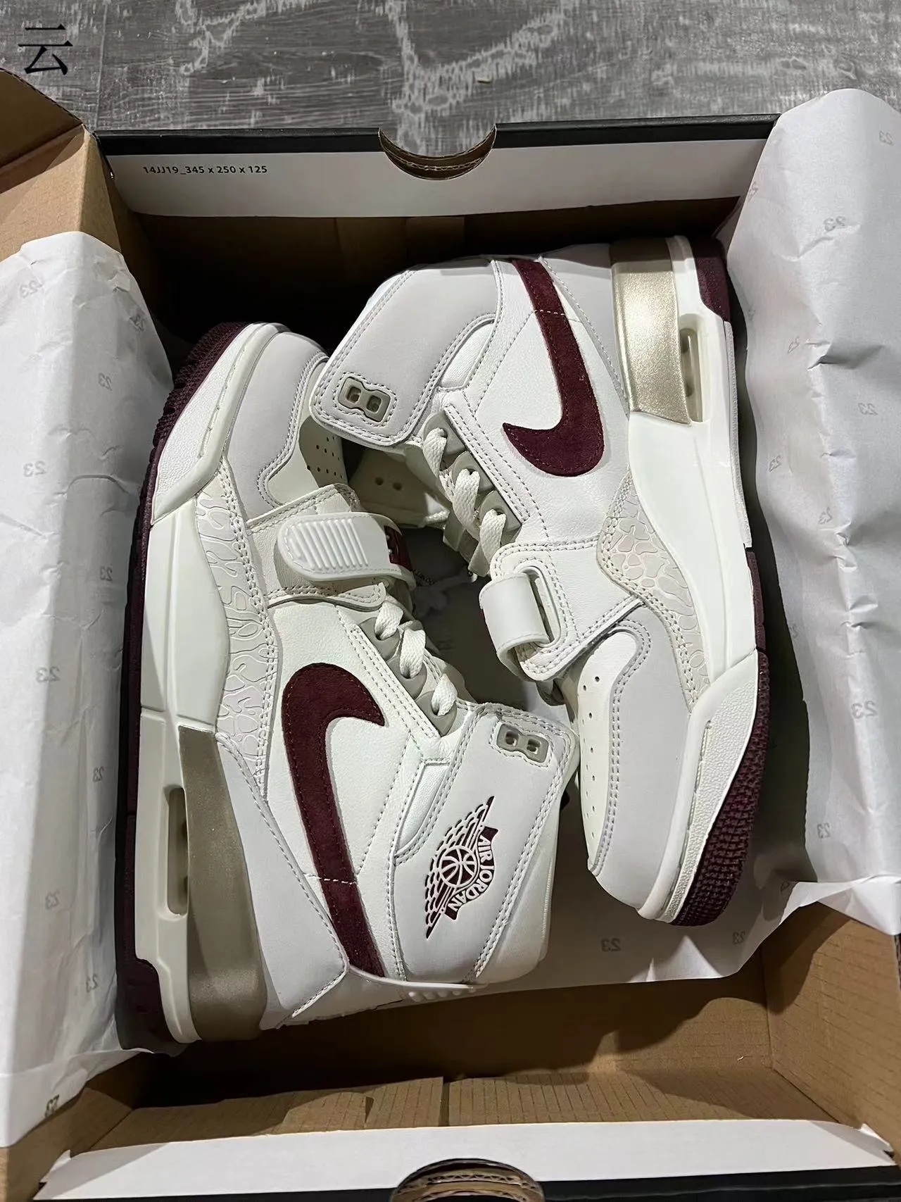 Air Jordan Legacy 312 Off-White Burgundy Metallic Gold Basketball Shoes 9