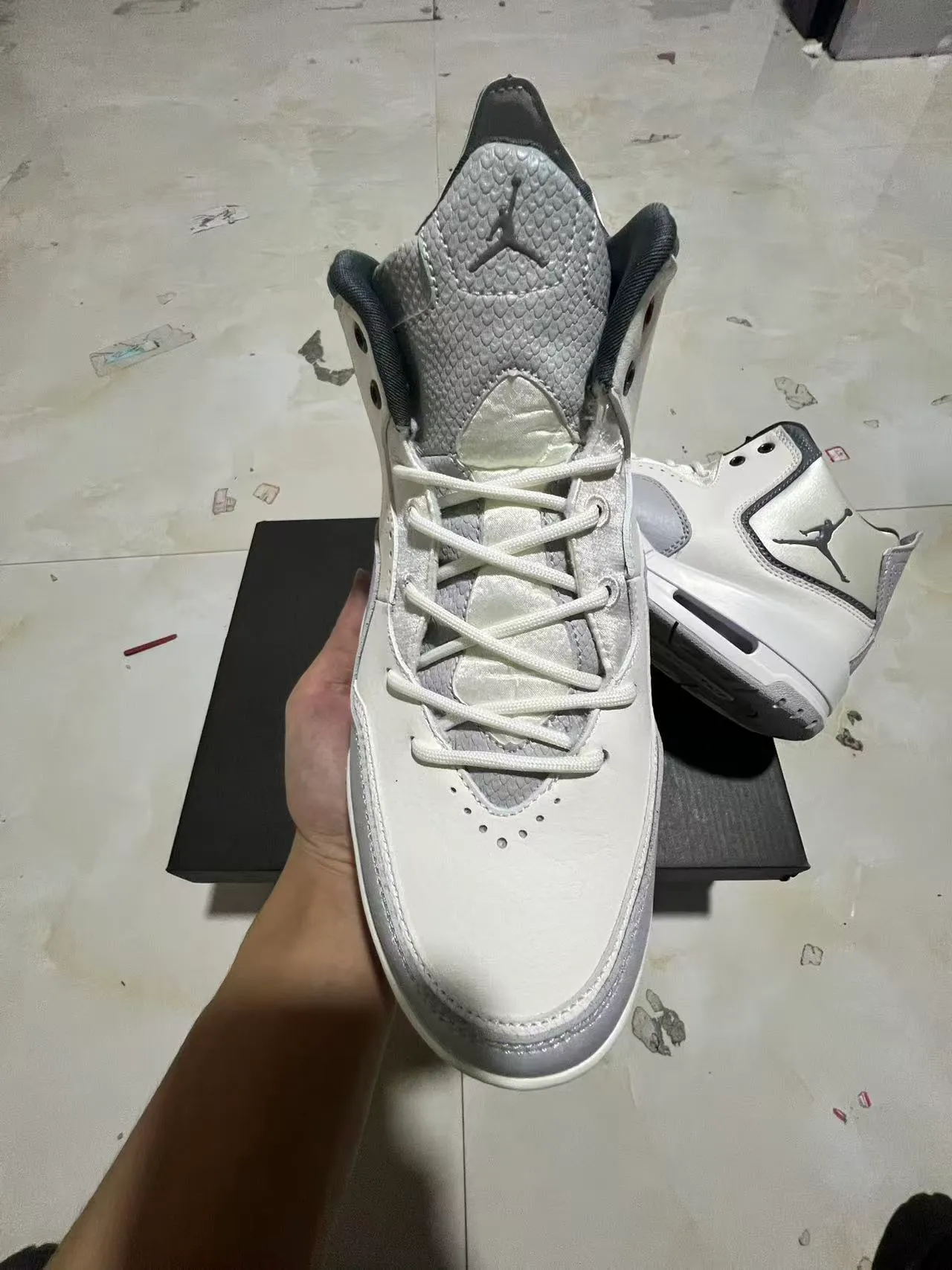 Air Jordan Legacy 312 White Light Gray Basketball Shoes 3