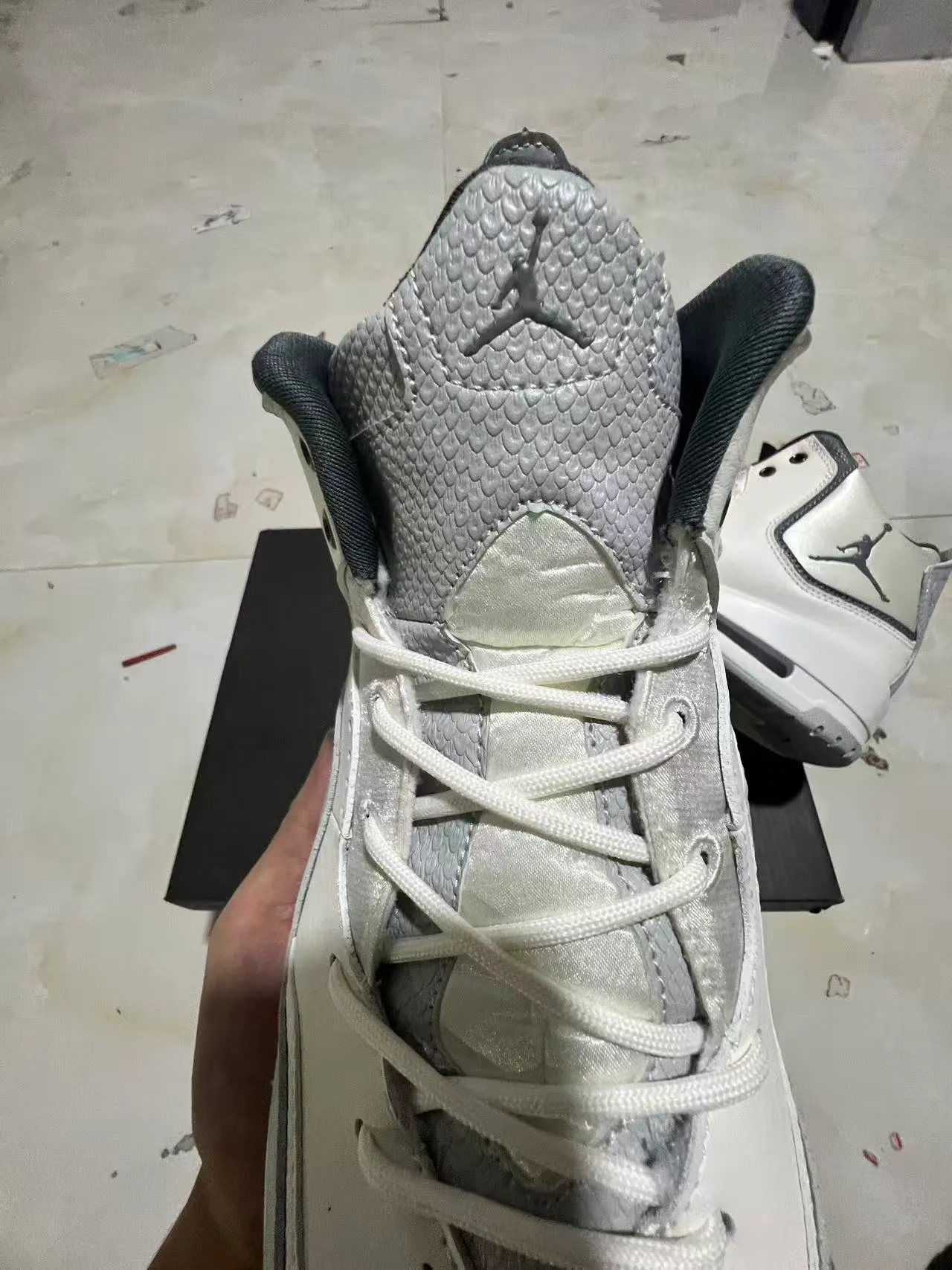 Air Jordan Legacy 312 White Light Gray Basketball Shoes 4