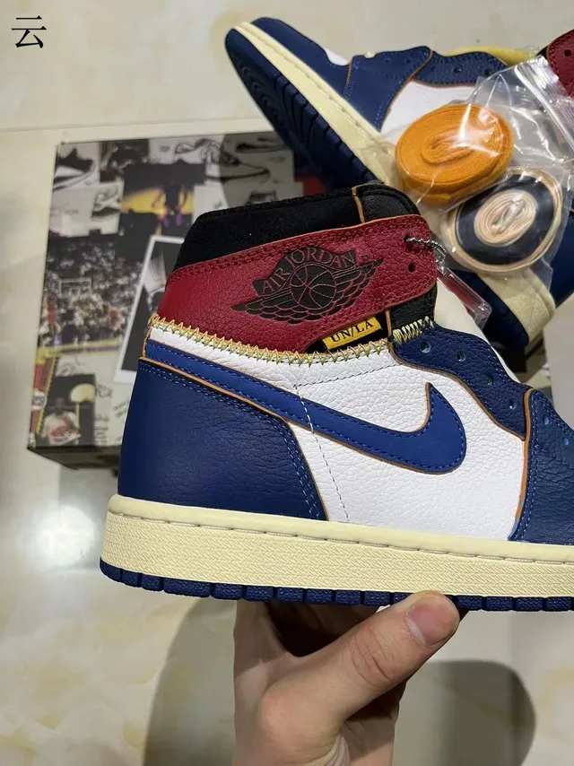 Air Jordan Navy White High-Top Leather-Paneled Basketball Shoes 7